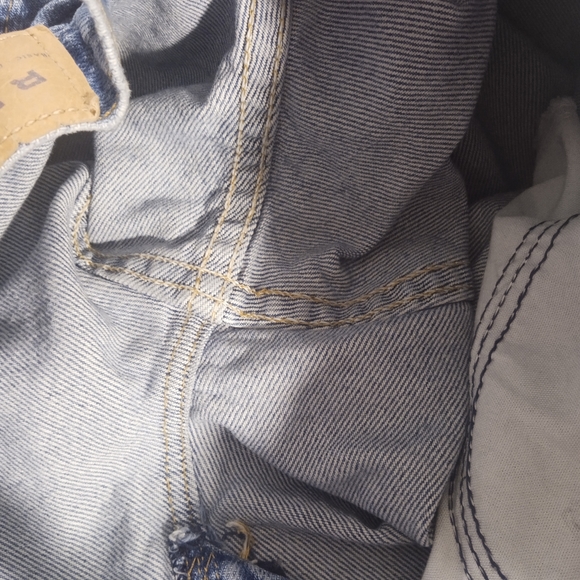 Rider's Mom Jeans - Picture 10 of 10